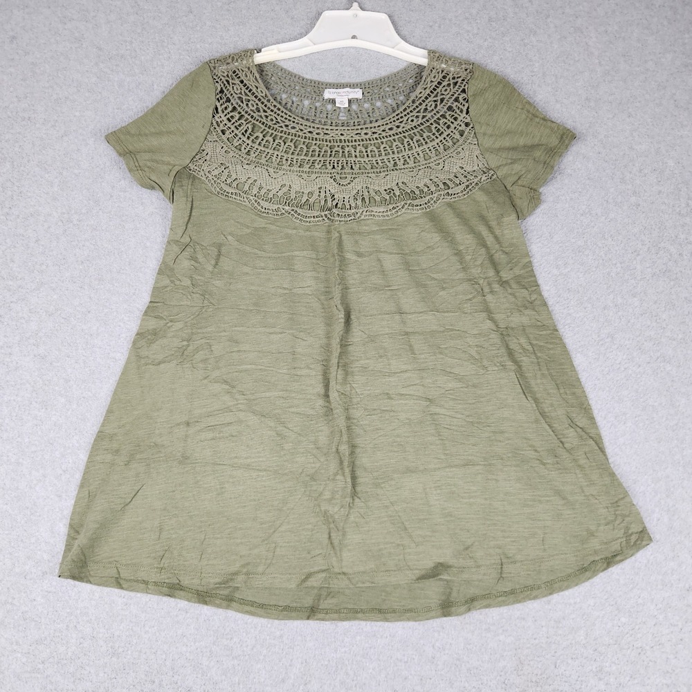 Liz Lange Maternity Top Women XS Olive Green Crochet Lace Yoke Short Sleeve Boho